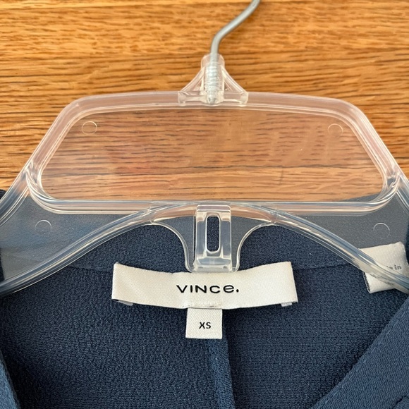 VINCE SLEEVELESS BLOUSE - Picture 8 of 9